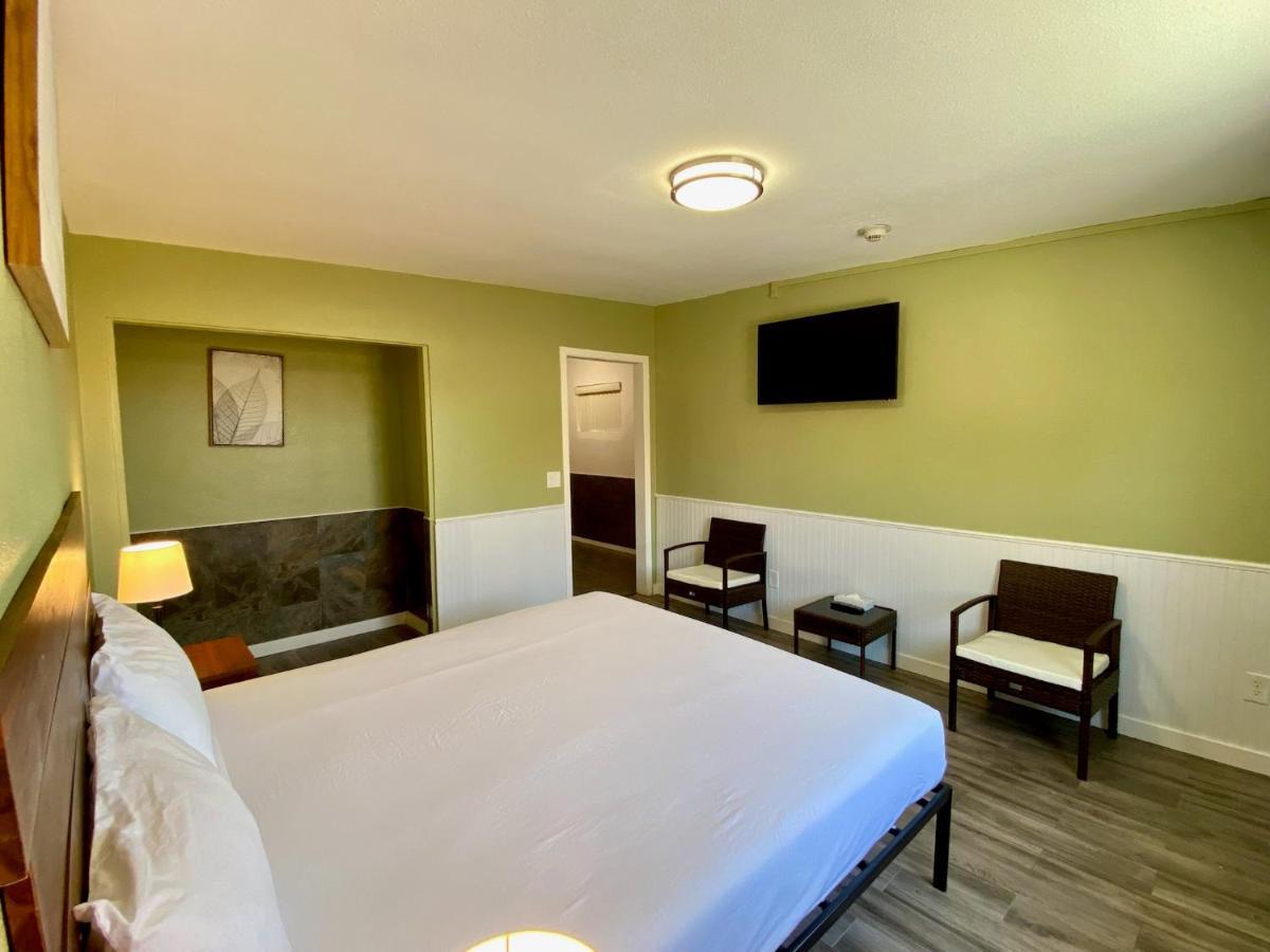 Europa Inn&Suites Desert Hot Springs Exterior foto